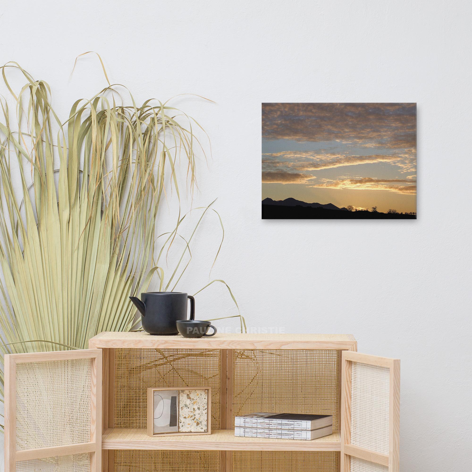 Sunset over Macgillycuddy reeks mountain range in County Kerry